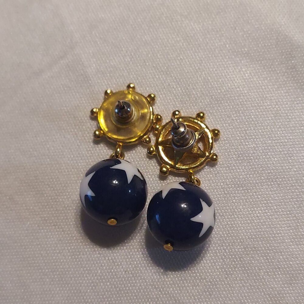 Vintage Avon Red Blue Star Ships Wheel Nautical Dangle Pierced Earrings - Picture 3 of 4